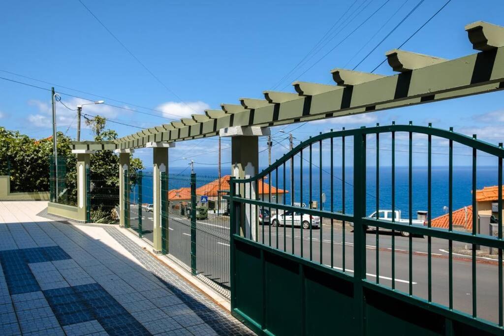 Hikers Haven Vila Sao Roque Do Faial Exterior foto