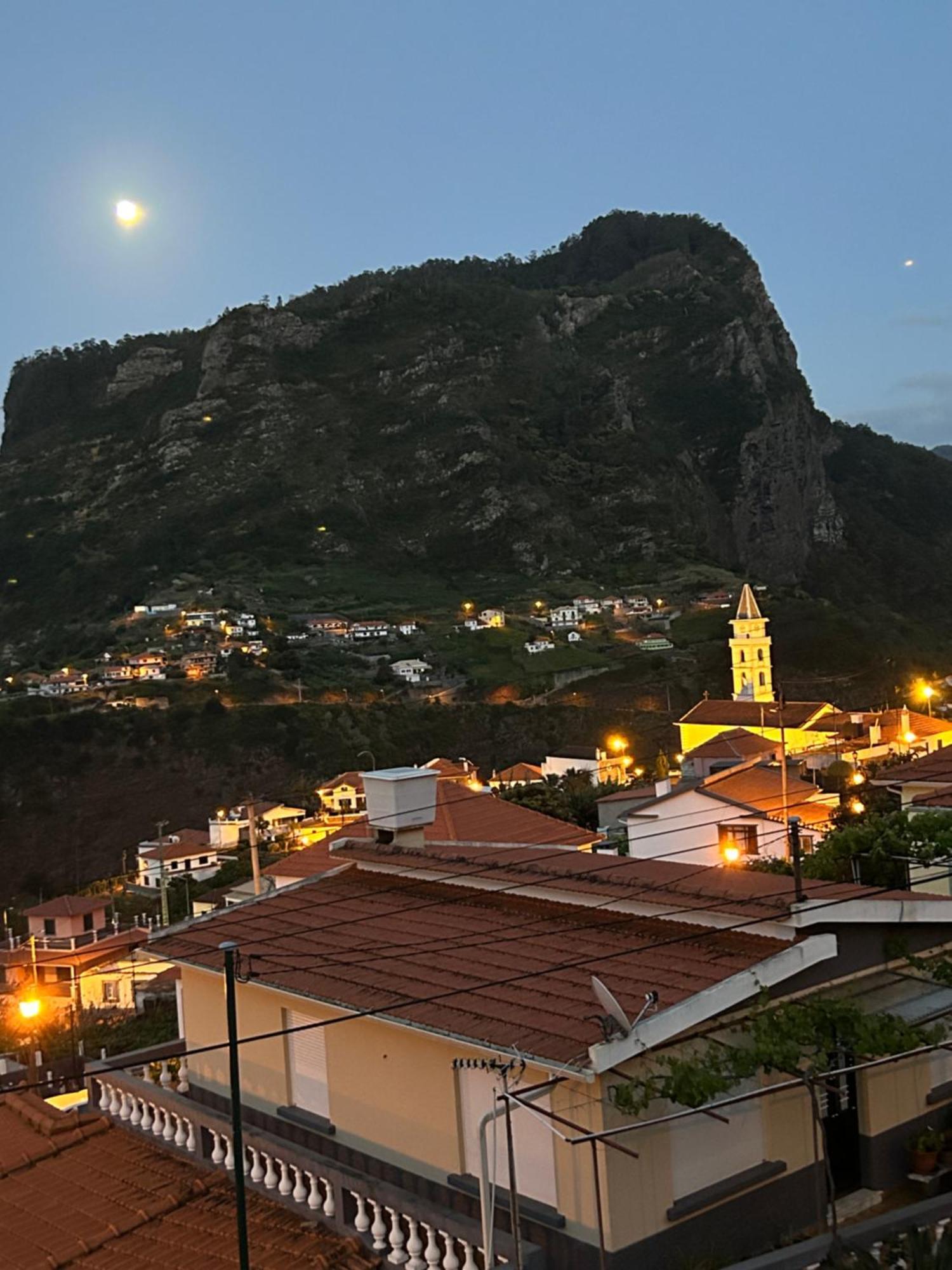 Hikers Haven Vila Sao Roque Do Faial Exterior foto